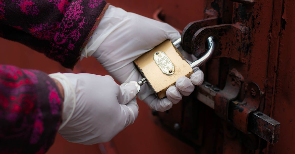 locksmith service technician — Villa Park Locksmith Inc