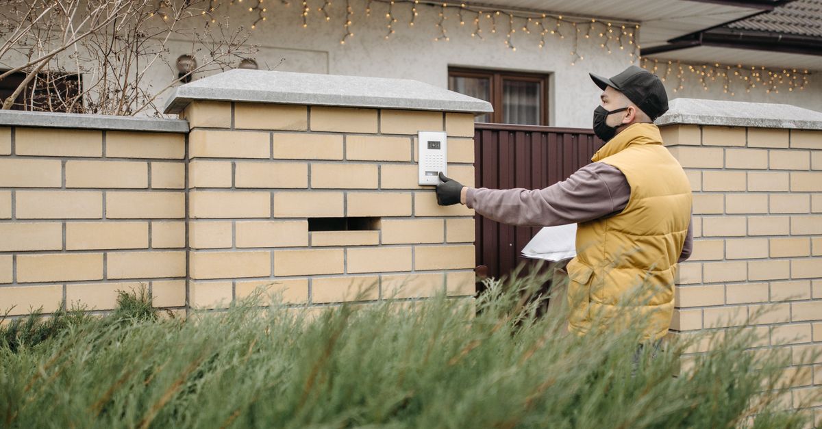 Our House & Apartment Lockout Service — What Happens When We Arrive — Villa Park Locksmith Inc